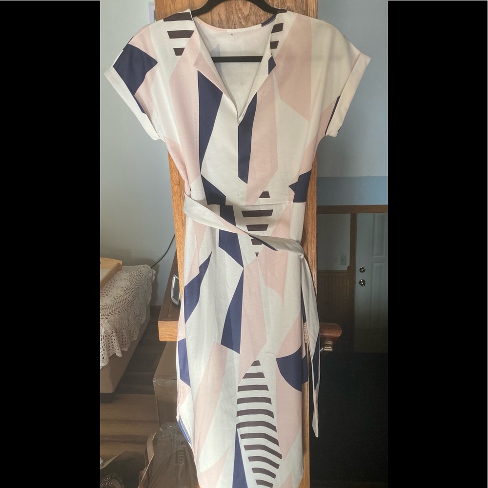 Adorable dress with matching belt